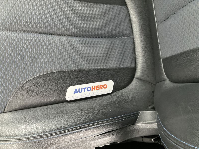 BMW X1 sDrive 18d Sport Line 2020 – снимка 33