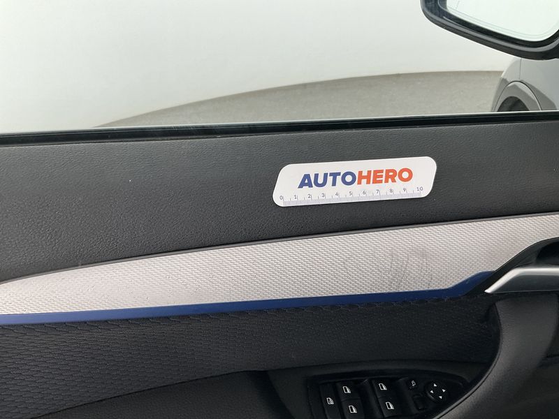 BMW X1 sDrive 18d Sport Line 2020 – снимка 31
