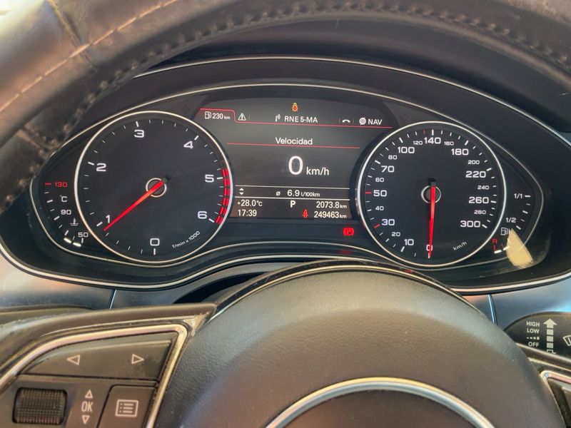 Audi A6 2.0 TDI 2012 – снимка 18