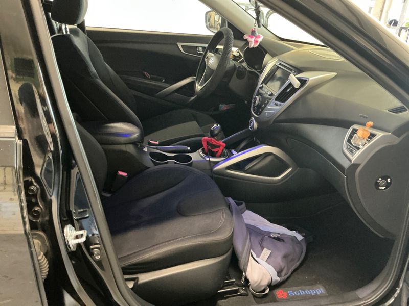 Hyundai Veloster 1.6 Style 2011 – снимка 3