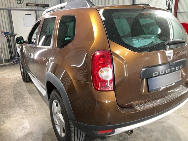 Dacia Duster 1.5 dCi Prestige 4x4 2011 – снимка 6