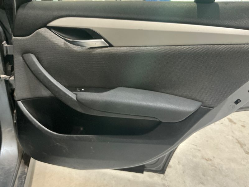 BMW X1 xDrive 18d 2012 – снимка 35