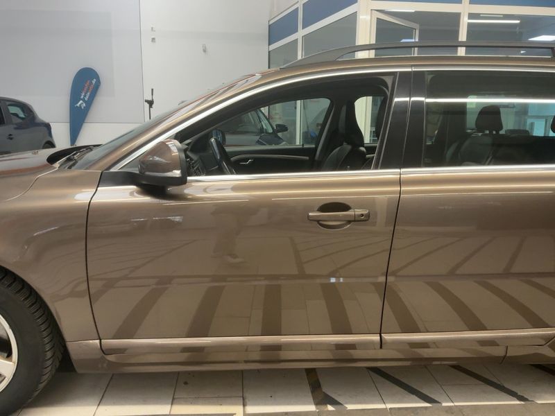 Volvo V70 2.0 D4 Momentum 2013 – снимка 4