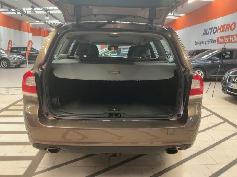 Volvo V70 2.0 D4 Momentum 2013 – снимка 15
