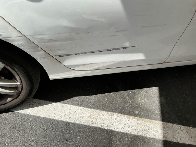 Volkswagen Golf VI 1.6 TDI Sport 2011 – снимка на щета 34
