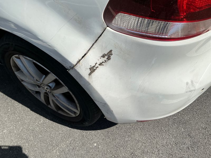 Volkswagen Golf VI 1.6 TDI Sport 2011 – снимка на щета 44