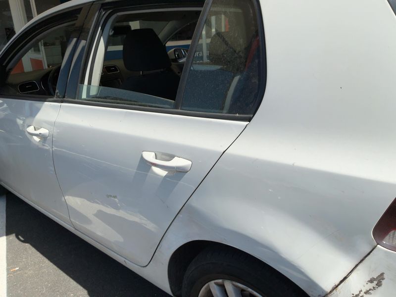 Volkswagen Golf VI 1.6 TDI Sport 2011 – снимка 3