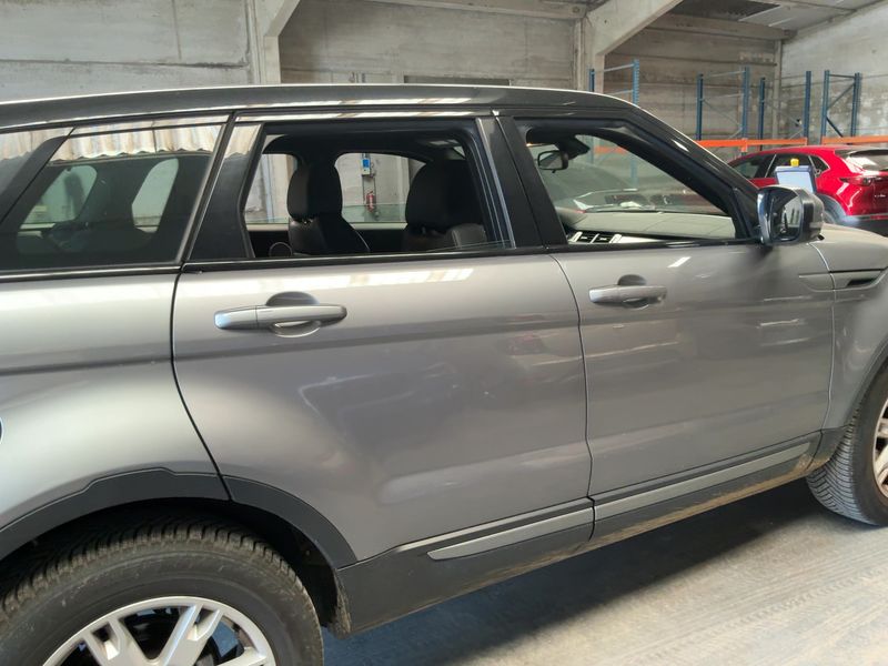 Land Rover Evoque 2.2 Sd4 Pure 2013 – снимка 10