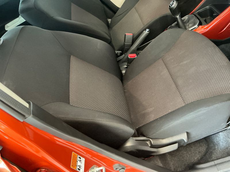 Suzuki Ignis 1.2 DualJet Basic 2018 – снимка 29