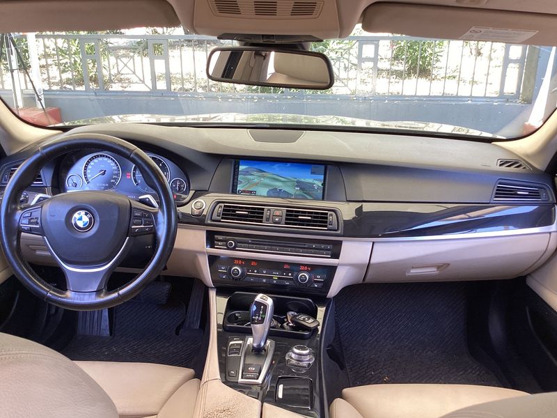 BMW 5er 530d 2011 – снимка 12
