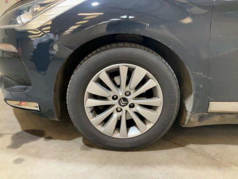 DS Automobiles DS5 1.6 Blue-HDi 2015 – снимка 17
