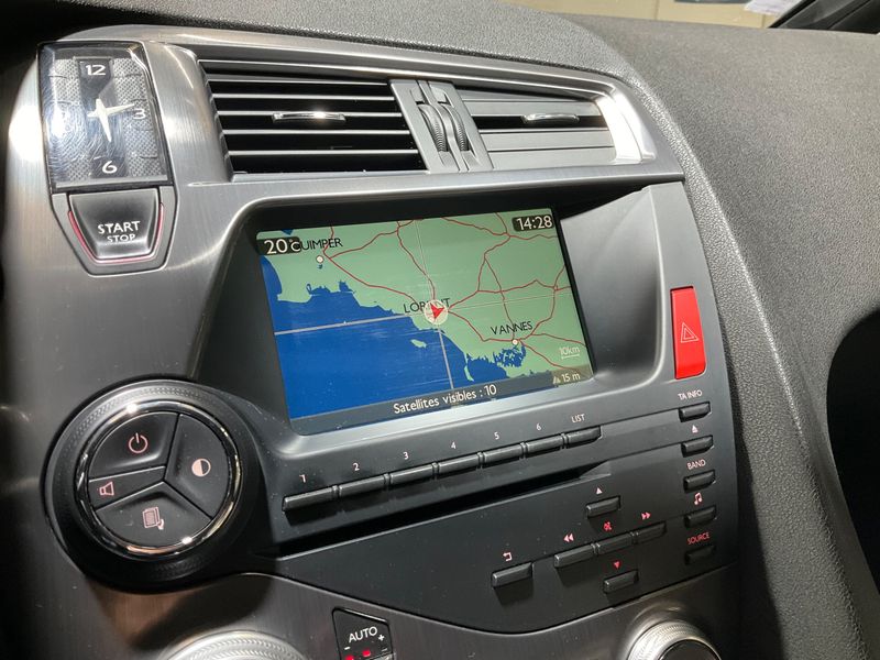 DS Automobiles DS5 1.6 Blue-HDi 2015 – снимка 41