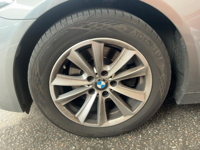 BMW 5er 520d xDrive 2015 – снимка 17