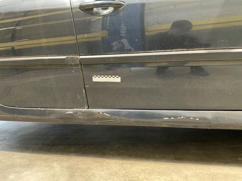 Renault Laguna 2.0 dCi Black Edition 2011 – снимка 22