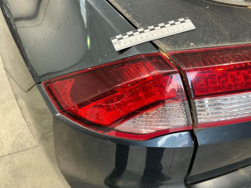 Renault Laguna 2.0 dCi Black Edition 2011 – снимка 33