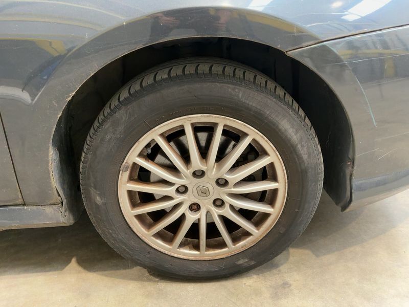 Renault Laguna 2.0 dCi Black Edition 2011 – снимка 11