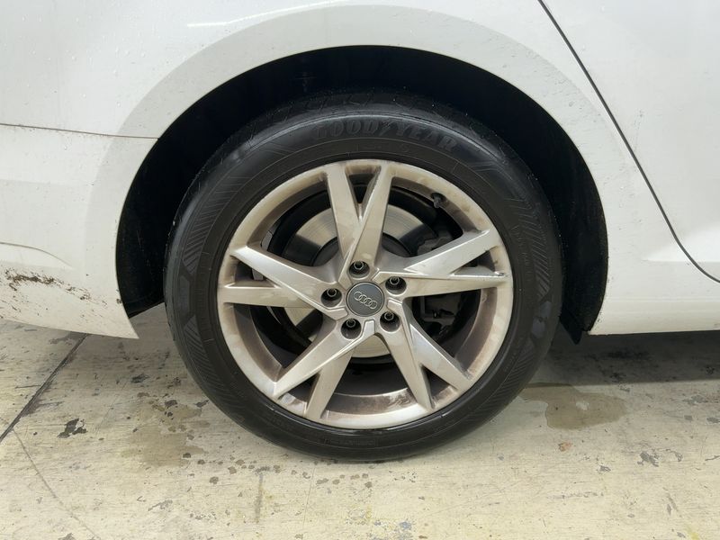 Audi A4 2.0 TDI Sport 2016 – снимка 9