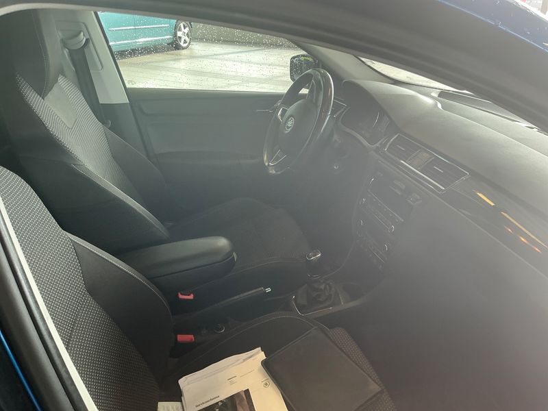 Skoda Rapid Spaceback 1.2 TSI Elegance 2013 – снимка 3