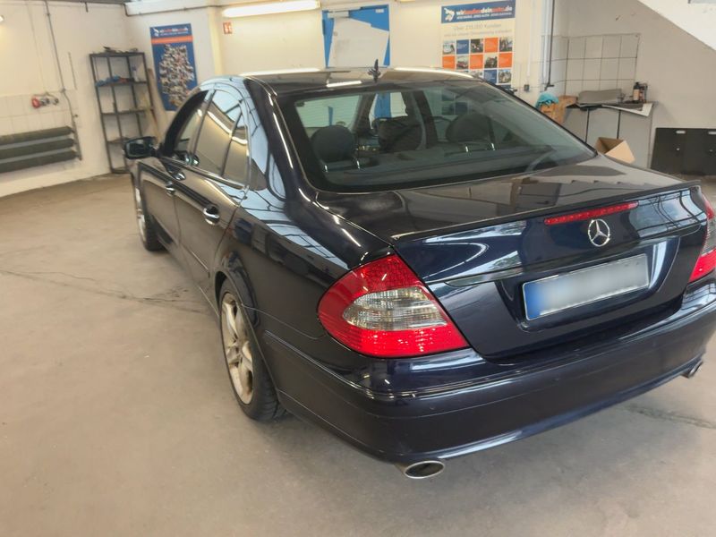 Mercedes-Benz E-Klasse E 320 CDI Avantgarde 2007 – снимка 3