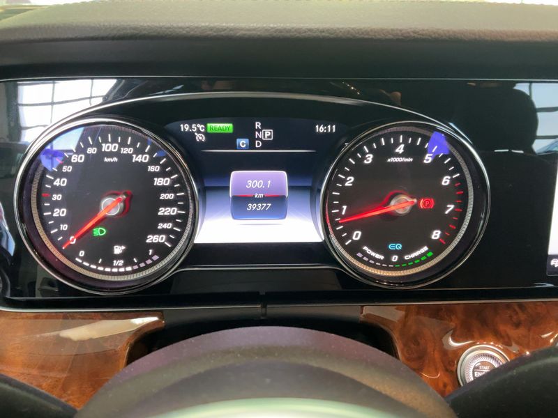 Mercedes-Benz E-Klasse E 200 Mild-Hybrid T Exclusive 2020 – снимка 19