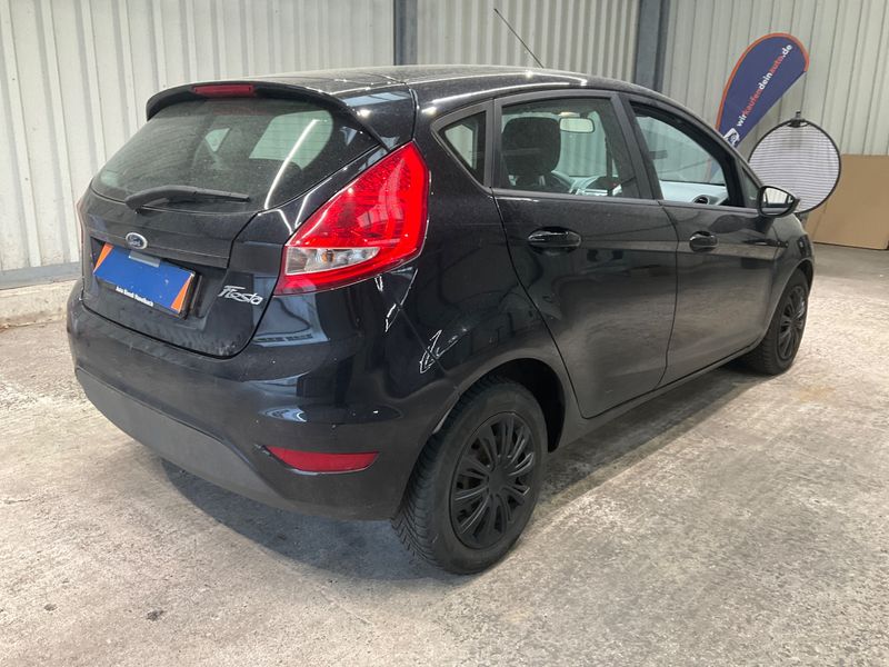 Ford Fiesta 1.25 Trend 2011 – снимка 2