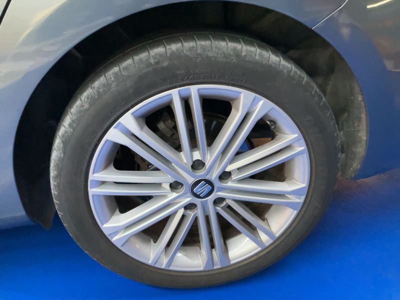 Seat Leon 1.4 TSI ACT Xcellence Plus 2017 – снимка 5