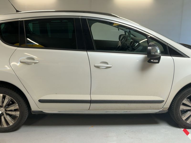 Peugeot 3008 1.6 HDi Allure 2014 – снимка 10