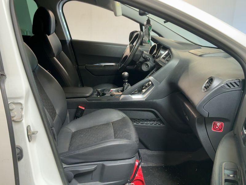 Peugeot 3008 1.6 HDi Allure 2014 – снимка 16
