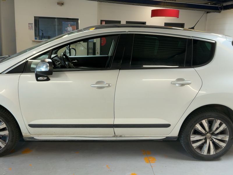 Peugeot 3008 1.6 HDi Allure 2014 – снимка 4