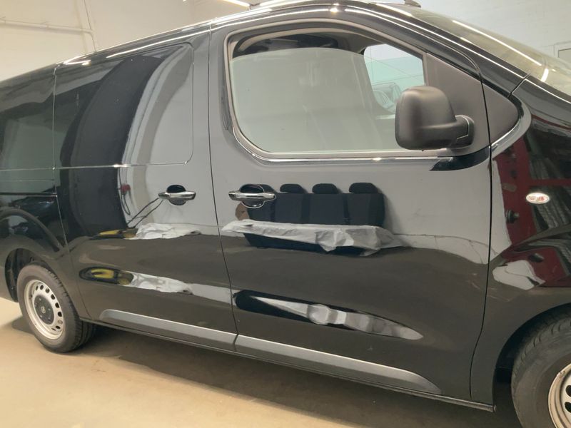 Opel Vivaro 2.0 Diesel XL 2025 – снимка 10