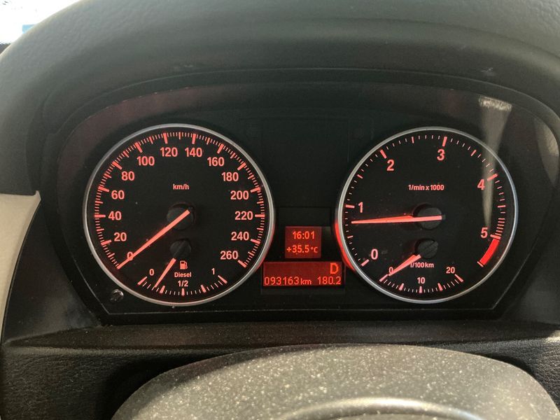 BMW X1 xDrive 20d 2012 – снимка 18