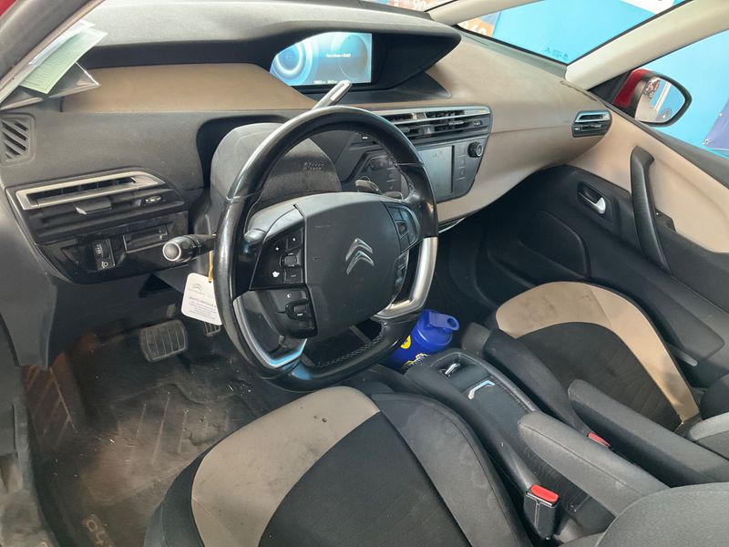 Citroen C4 Picasso 1.6 Blue-HDi Feel 2016 – снимка на щета