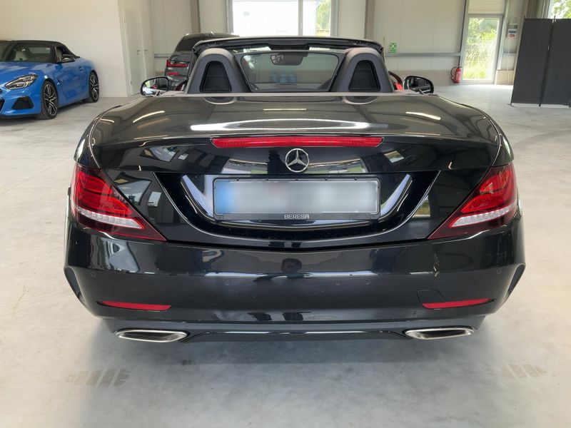 Mercedes-Benz SLC-Klasse SLC 200 CGI AMG Line 2018 – снимка 7