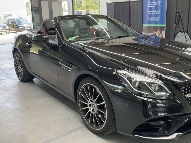 Mercedes-Benz SLC-Klasse SLC 200 CGI AMG Line 2018 – снимка 12