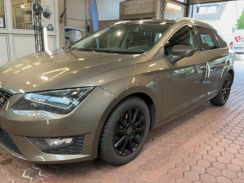 Seat Leon 2.0 TDI FR 2016 – снимка 2
