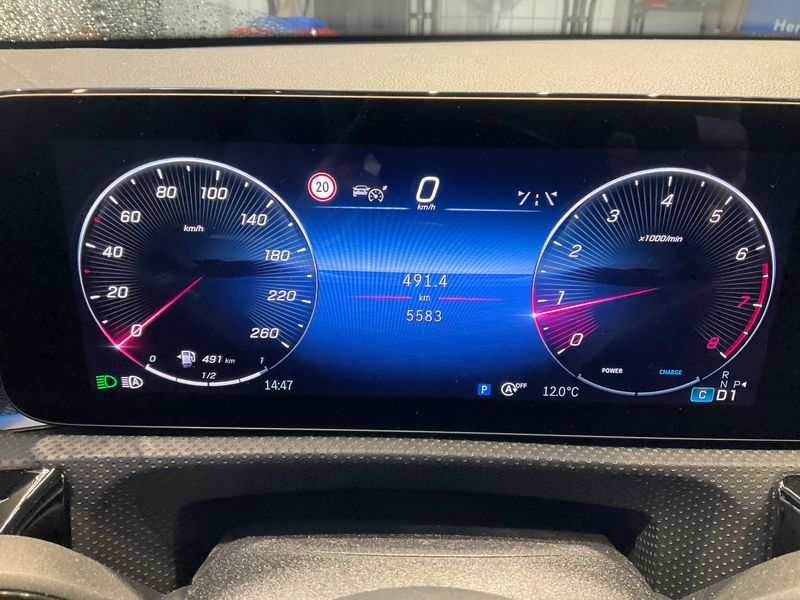 Mercedes-Benz CLA-Klasse CLA 180 Shooting Brake Mild-Hybrid Progressive Line Edition 2024 – снимка 18