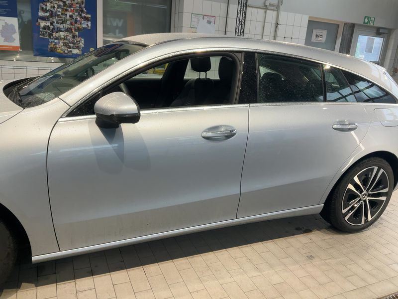 Mercedes-Benz CLA-Klasse CLA 180 Shooting Brake Mild-Hybrid Progressive Line Edition 2024 – снимка 4