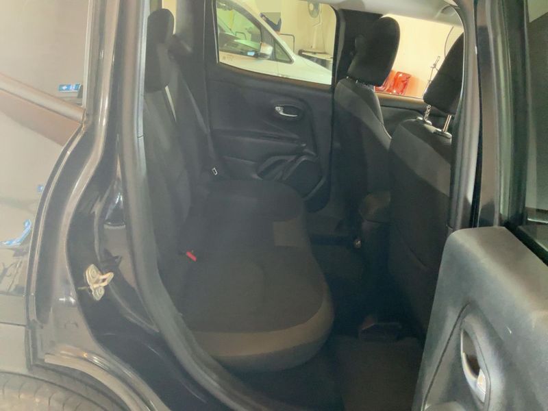 Jeep Renegade 2.0 M-Jet Night Eagle 4WD 2019 – снимка 20