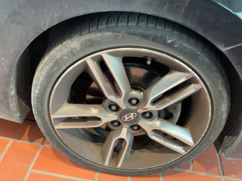Hyundai i30 1.6 TGDI Turbo 2015 – снимка 11