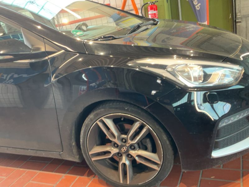 Hyundai i30 1.6 TGDI Turbo 2015 – снимка 12