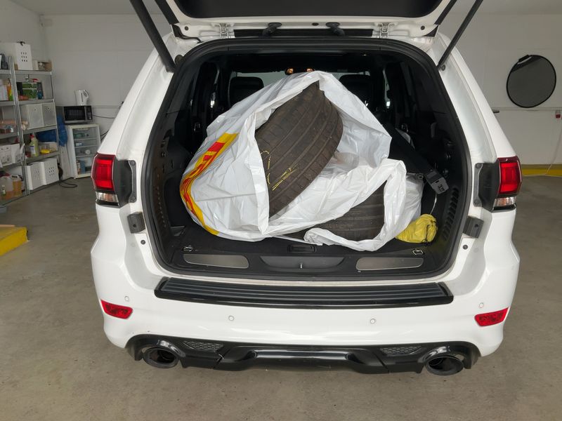 Jeep Grand Cherokee 6.4 V8 HEMI SRT 2019 – снимка 16