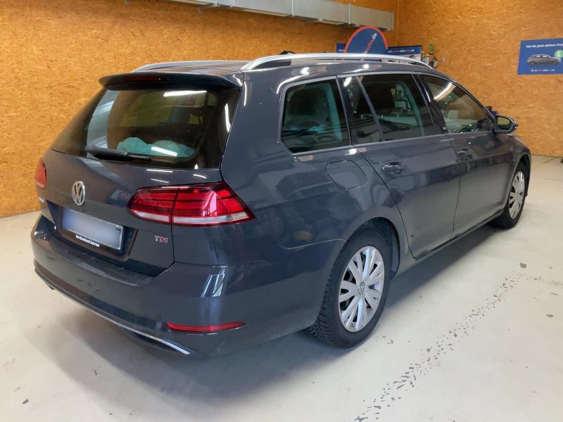 Volkswagen Golf VII 1.6 TDI Sound 2018 – снимка 8