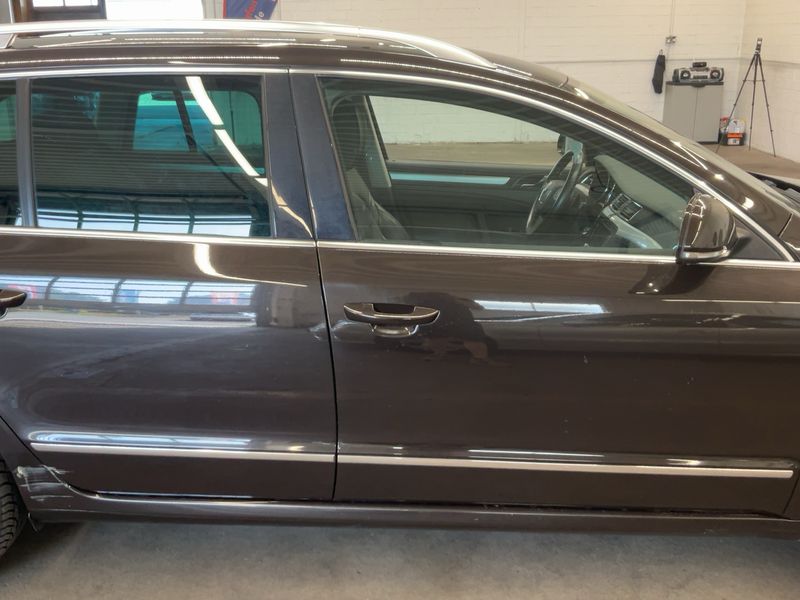 Skoda Superb 2.0 TDI Elegance 4x4 2012 – снимка 10