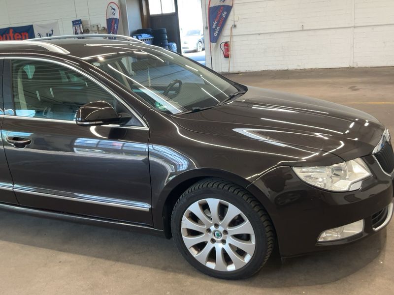 Skoda Superb 2.0 TDI Elegance 4x4 2012 – снимка 12