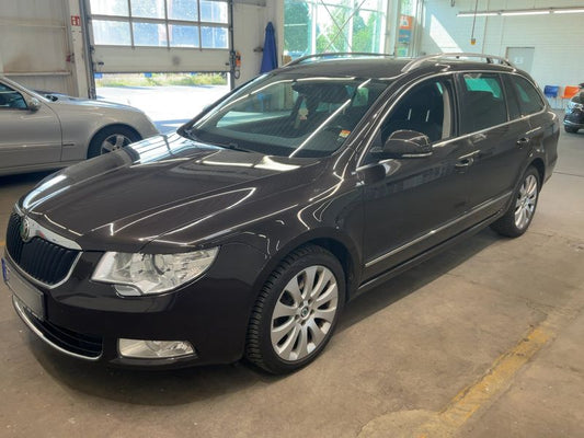 Skoda Superb 2.0 TDI Elegance 4x4 2012 – снимка 1