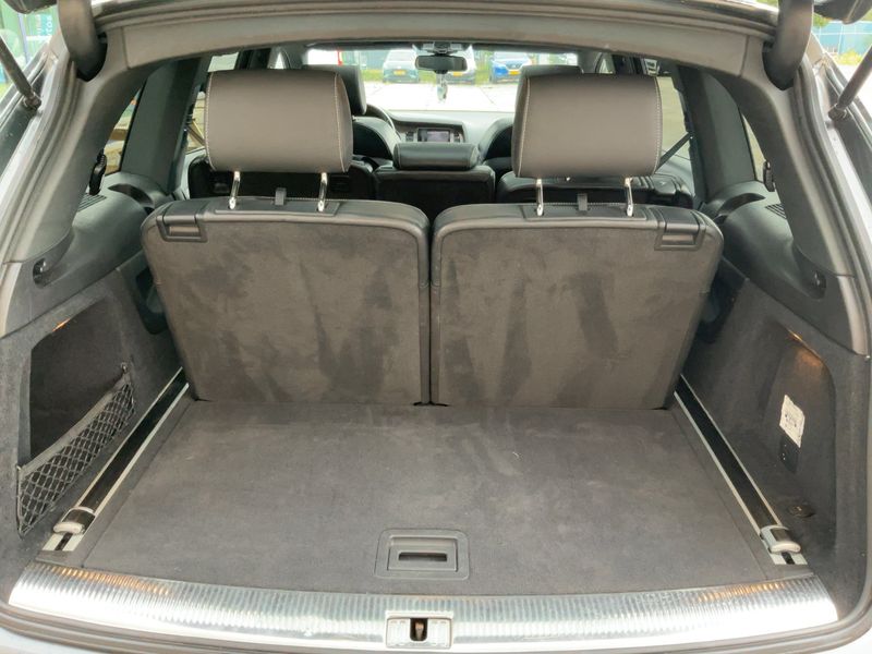 Audi Q7 3.0 V6 TDI quattro 2014 – снимка 15