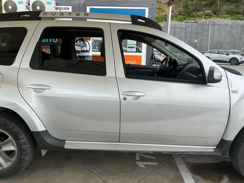 Dacia Duster 1.5 dCi Prestige 4x2 2017 – снимка 10