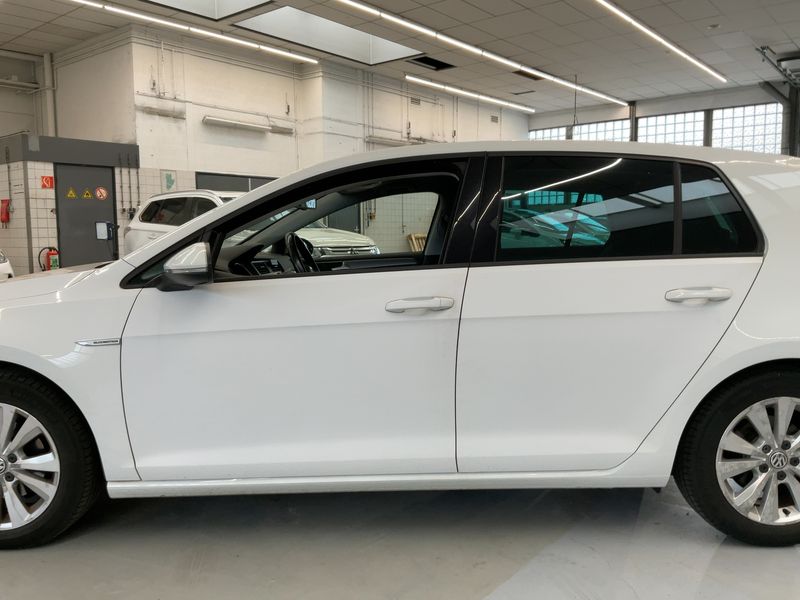 Volkswagen Golf VII 1.0 TSI Comfortline BlueMotion Tech 2015 – снимка 4
