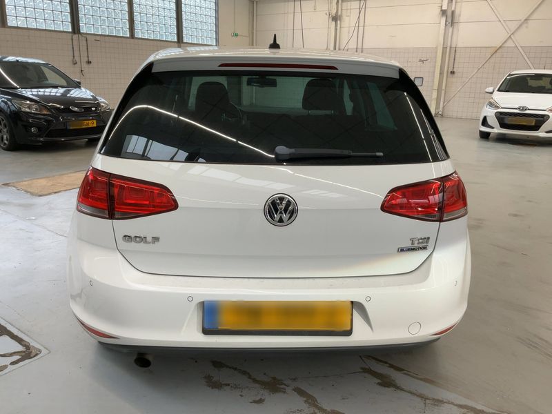 Volkswagen Golf VII 1.0 TSI Comfortline BlueMotion Tech 2015 – снимка 7