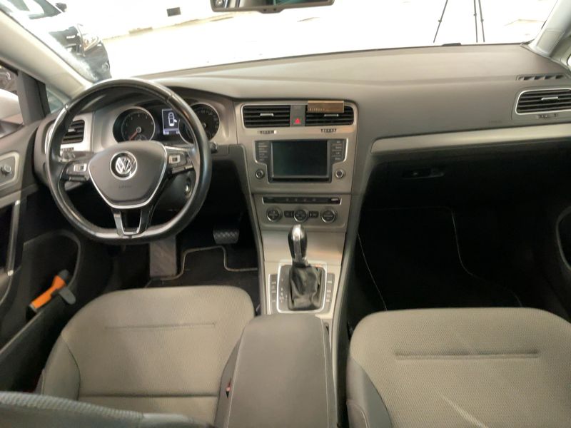 Volkswagen Golf VII 1.0 TSI Comfortline BlueMotion Tech 2015 – снимка 17